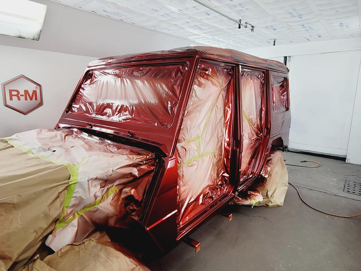 G-Class · candy red